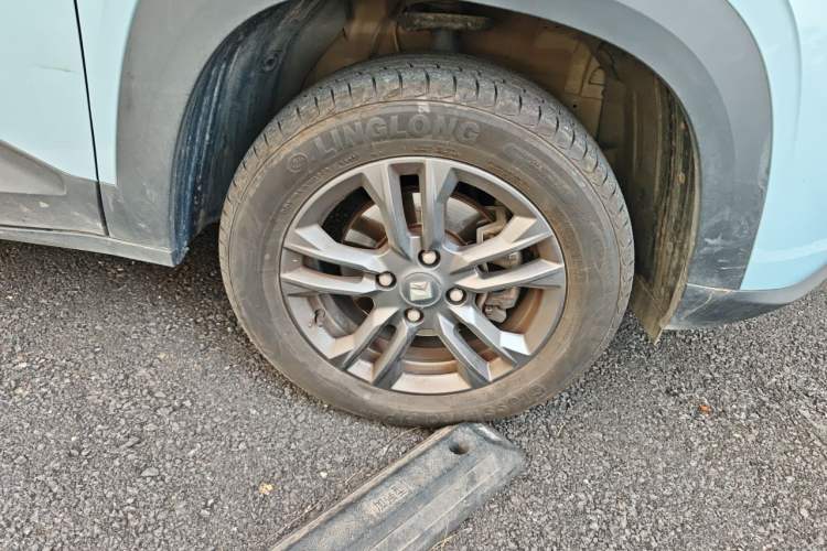 Used Baojun RS-3 2020 1.5L CVT Smart Elite Edition Right Front Wheel Hub