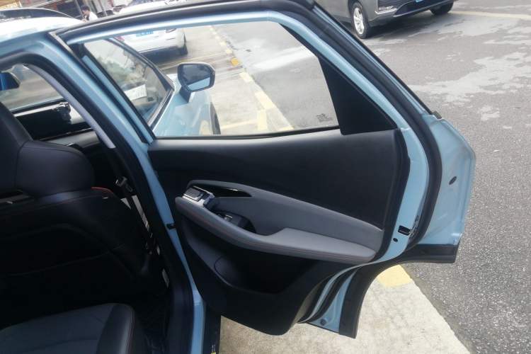 Used Baojun RS-3 2020 1.5L Manual 24-Hour Online Luxury Version Right Rear Door Interior