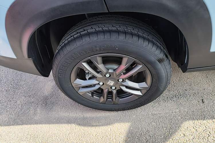 Used Baojun RS-3 2020 1.5L Manual Smart Elite Edition Right Rear Wheel Hub