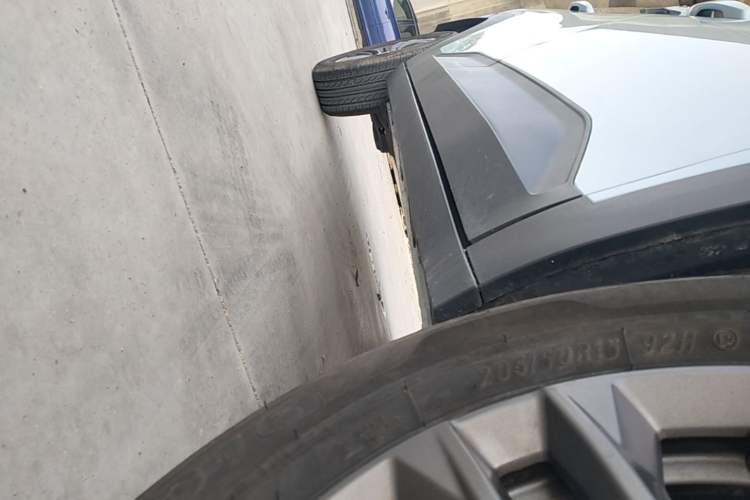 Used Baojun RS-3 2020 1.5L Manual Smart Elite Edition Right Side Sill