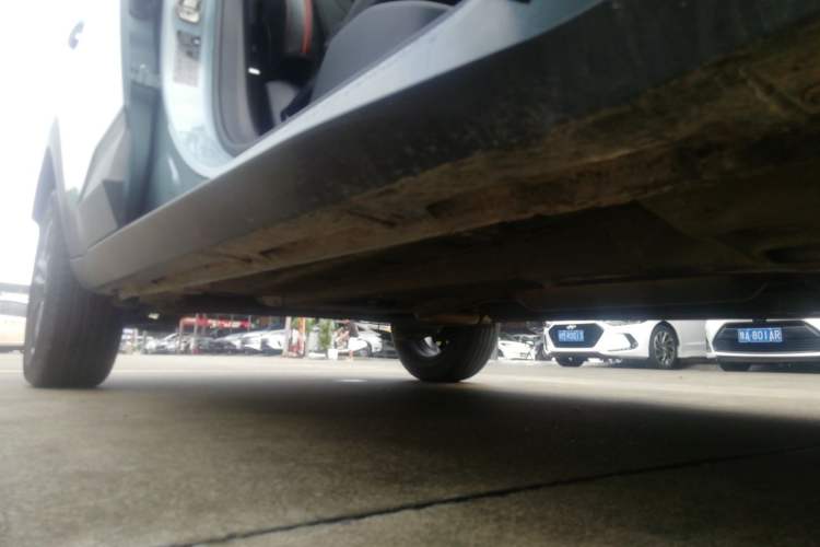 Used Baojun RS-3 2020 1.5L Manual 24-Hour Online Luxury Version Right Side Sill