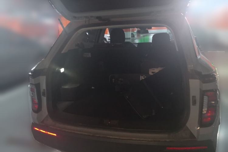 Used Baojun RS-3 2020 1.5L Manual Elite Version with 24-Hour Online Service Trunk