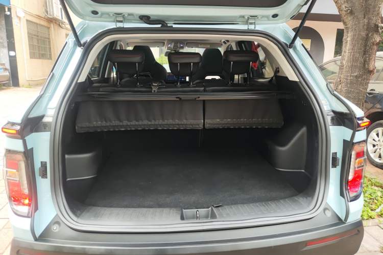 Used Baojun RS-3 2020 1.5L CVT Smart Luxury Edition Trunk