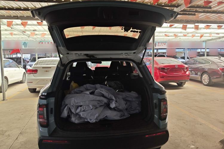 Used Baojun RS-3 2020 1.5L CVT 24-Hour Online Luxury Edition Trunk