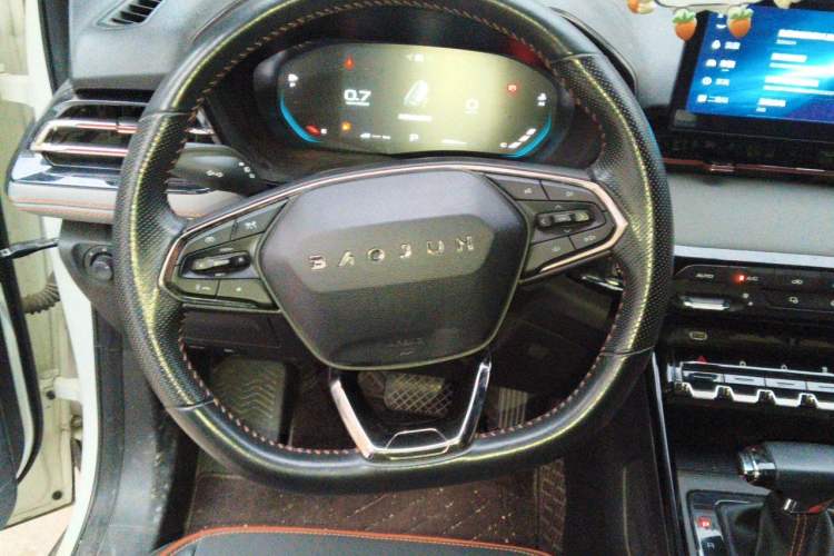 Used Baojun RS-3 2020 1.5T CVT Intelligent Prestige Edition Steering Wheel