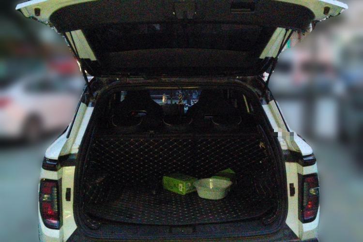 Used Baojun RS-3 2020 1.5T CVT Intelligent Prestige Edition Trunk