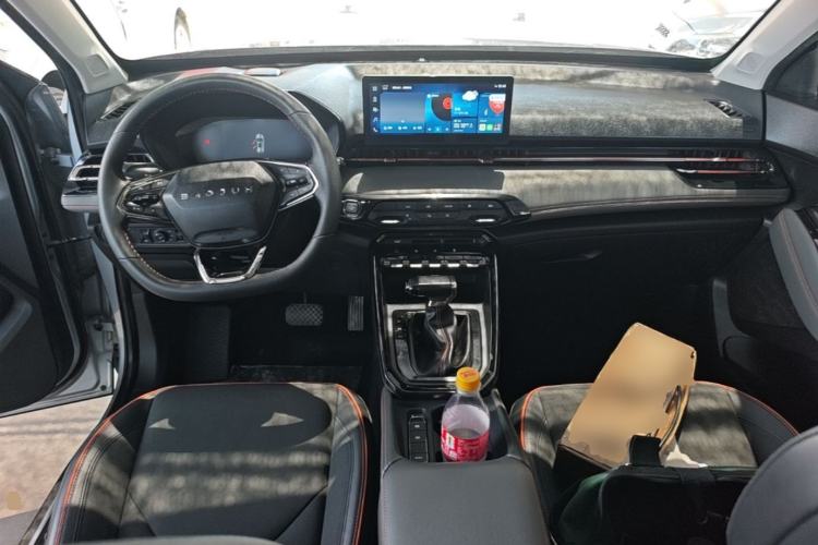 Used Baojun RS-3 2020 1.5L CVT 24-Hour Online Luxury Edition Center Console