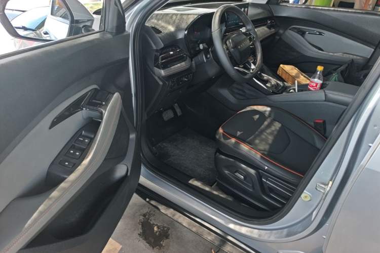 Used Baojun RS-3 2020 1.5L CVT 24-Hour Online Luxury Edition Driver Seat