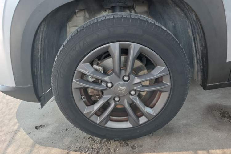 Used Baojun RS-3 2020 1.5L CVT 24-Hour Online Luxury Edition Left Front Wheel Hub