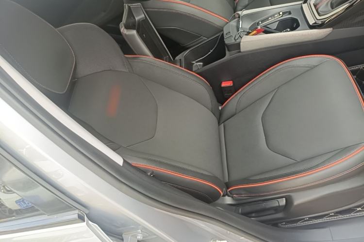 Used Baojun RS-3 2020 1.5L CVT 24-Hour Online Luxury Edition Right Front Seat