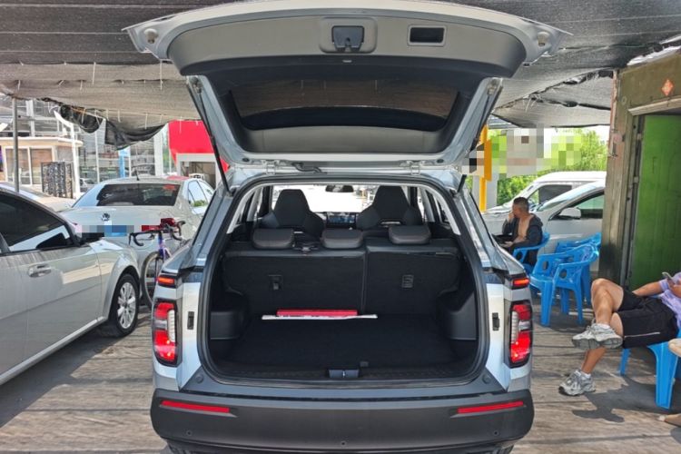 Used Baojun RS-3 2020 1.5L CVT 24-Hour Online Luxury Edition Trunk