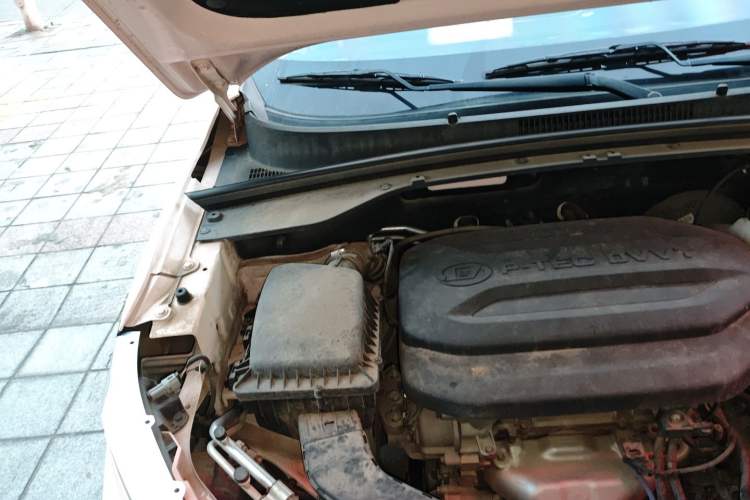 Used Baojun RS-3 2020 1.5L Manual Smart Elite Edition Engine Bay Right