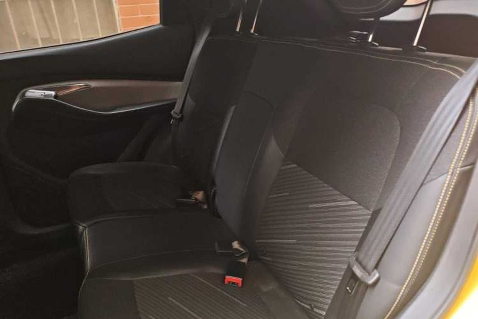 Used Baojun RS-3 2020 1.5L CVT Smart Elite Edition Left Rear Seat