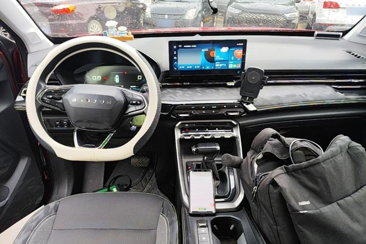 Used Baojun RS-3 2020 1.5L CVT Elite Version with 24-Hour Online Service Center Console