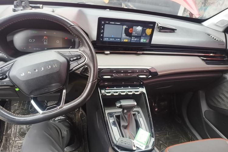 Used Baojun RS-3 2020 1.5L CVT 24-Hour Online Luxury Edition Center Console