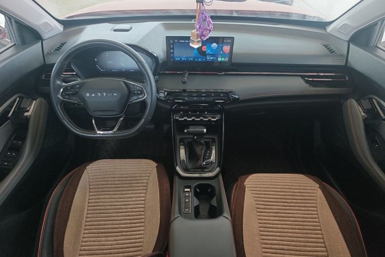 Used Baojun RS-3 2020 1.5L CVT 24-Hour Online Luxury Edition Center Console