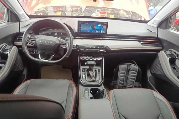 Used Baojun RS-3 2020 1.5L CVT 24-Hour Online Luxury Edition Center Console