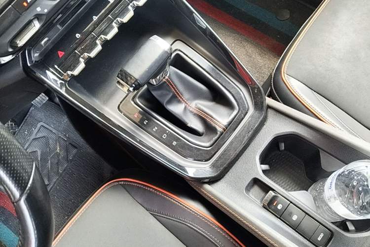 Used Baojun RS-3 2020 1.5L CVT Smart Luxury Edition Gear Lever