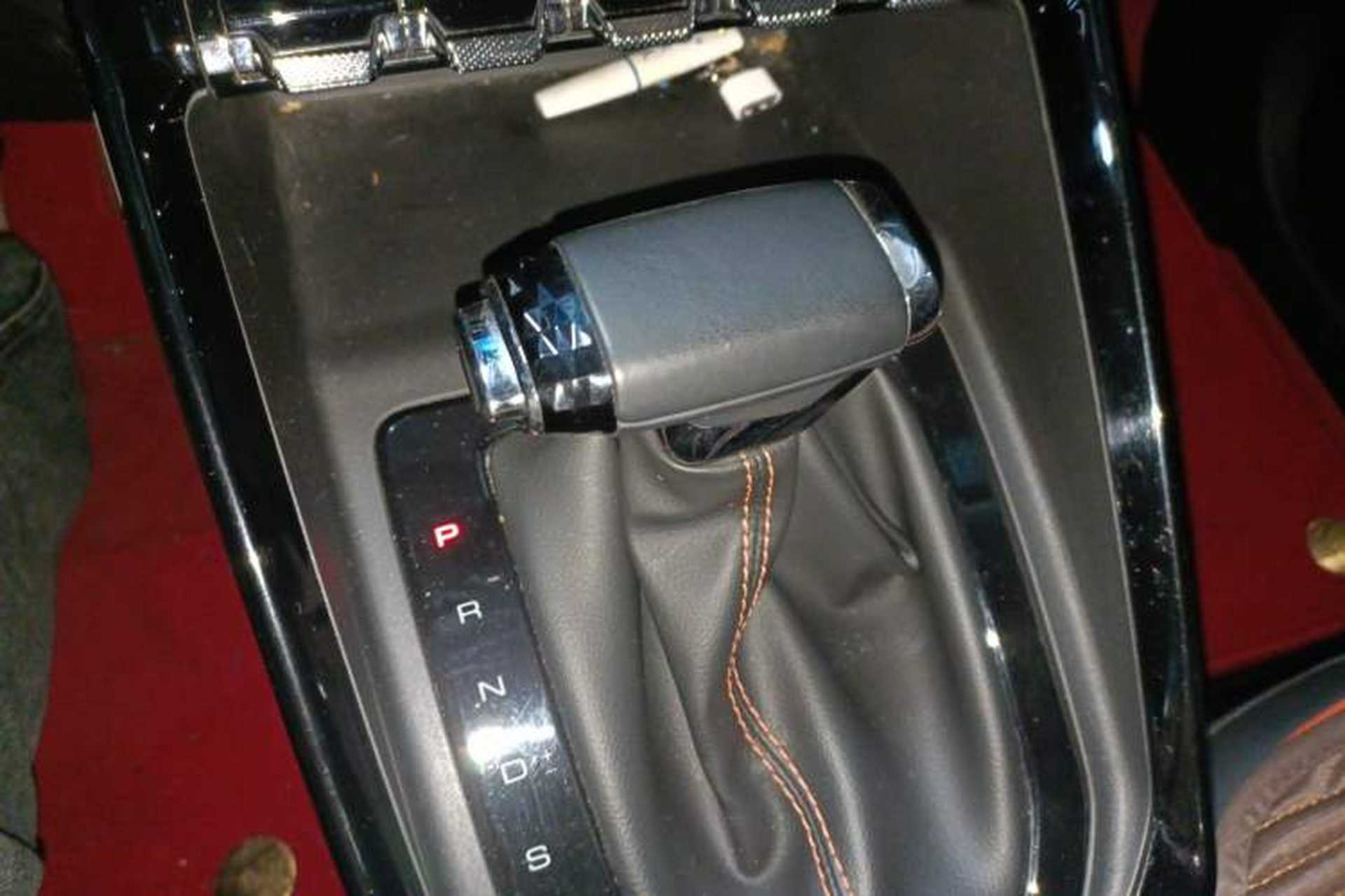 Used Baojun RS-3 2020 1.5L CVT 24-Hour Online Luxury Edition Gear Lever