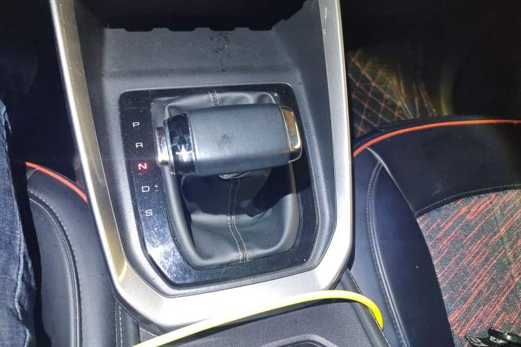 Used Baojun RS-3 2020 1.5L CVT Smart Elite Edition Gear Lever