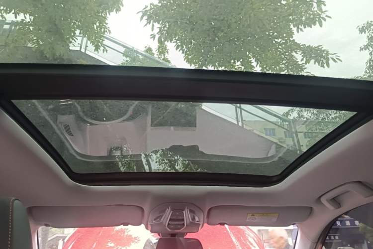 Used Baojun RS-3 2020 1.5L CVT 24-Hour Online Luxury Edition Headliner