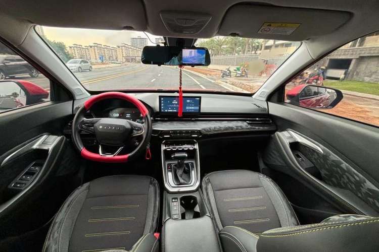 Used Baojun RS-3 2020 1.5L CVT Elite Version with 24-Hour Online Service Interior 1