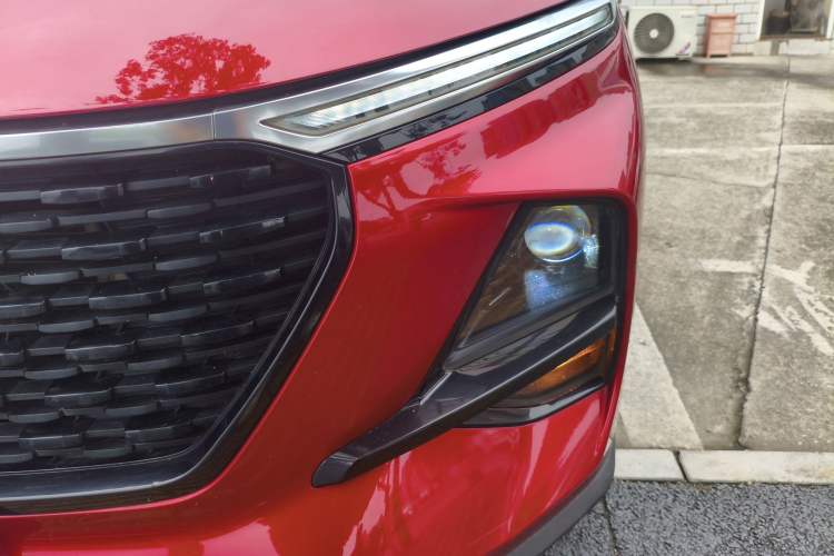 Used Baojun RS-3 2020 1.5L CVT Elite Version with 24-Hour Online Service Left Front Headlight