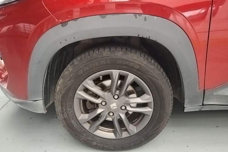 Used Baojun RS-3 2020 1.5L CVT Smart Luxury Edition Left Front Wheel Hub