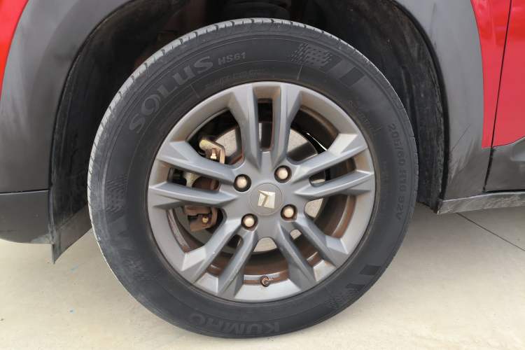 Used Baojun RS-3 2020 1.5L CVT 24-Hour Online Luxury Edition Left Front Wheel Hub