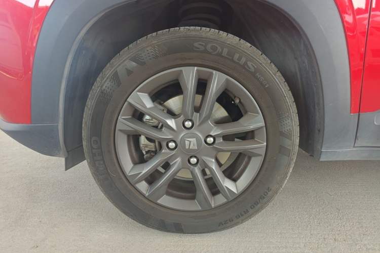 Used Baojun RS-3 2020 1.5L CVT 24-Hour Online Luxury Edition Left Front Wheel Hub
