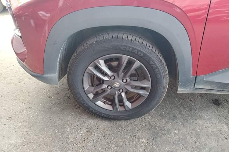 Used Baojun RS-3 2020 1.5L CVT Smart Luxury Edition Left Front Wheel Hub