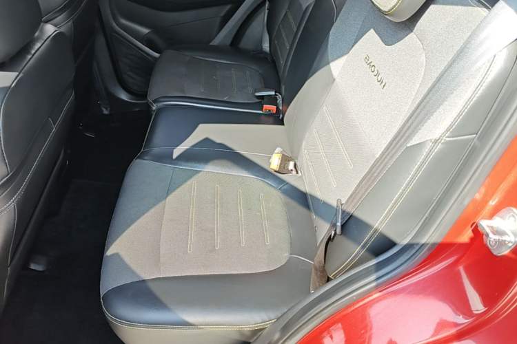 Used Baojun RS-3 2020 1.5L CVT Elite Version with 24-Hour Online Service Left Rear Seat