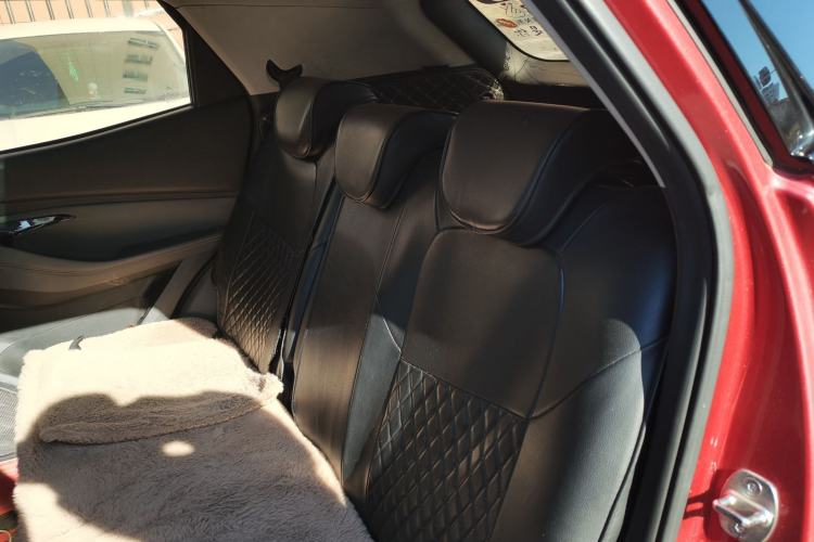 Used Baojun RS-3 2020 1.5L Manual 24-Hour Online Luxury Version Left Rear Seat