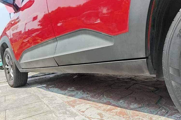 Used Baojun RS-3 2020 1.5L CVT Elite Version with 24-Hour Online Service Left Side Sill