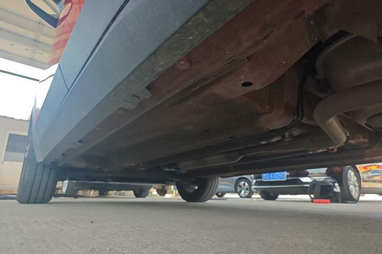 Used Baojun RS-3 2020 1.5L CVT 24-Hour Online Luxury Edition Left Side Sill