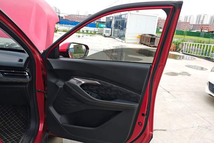 Used Baojun RS-3 2020 1.5L CVT Smart Elite Edition Right Front Door Interior