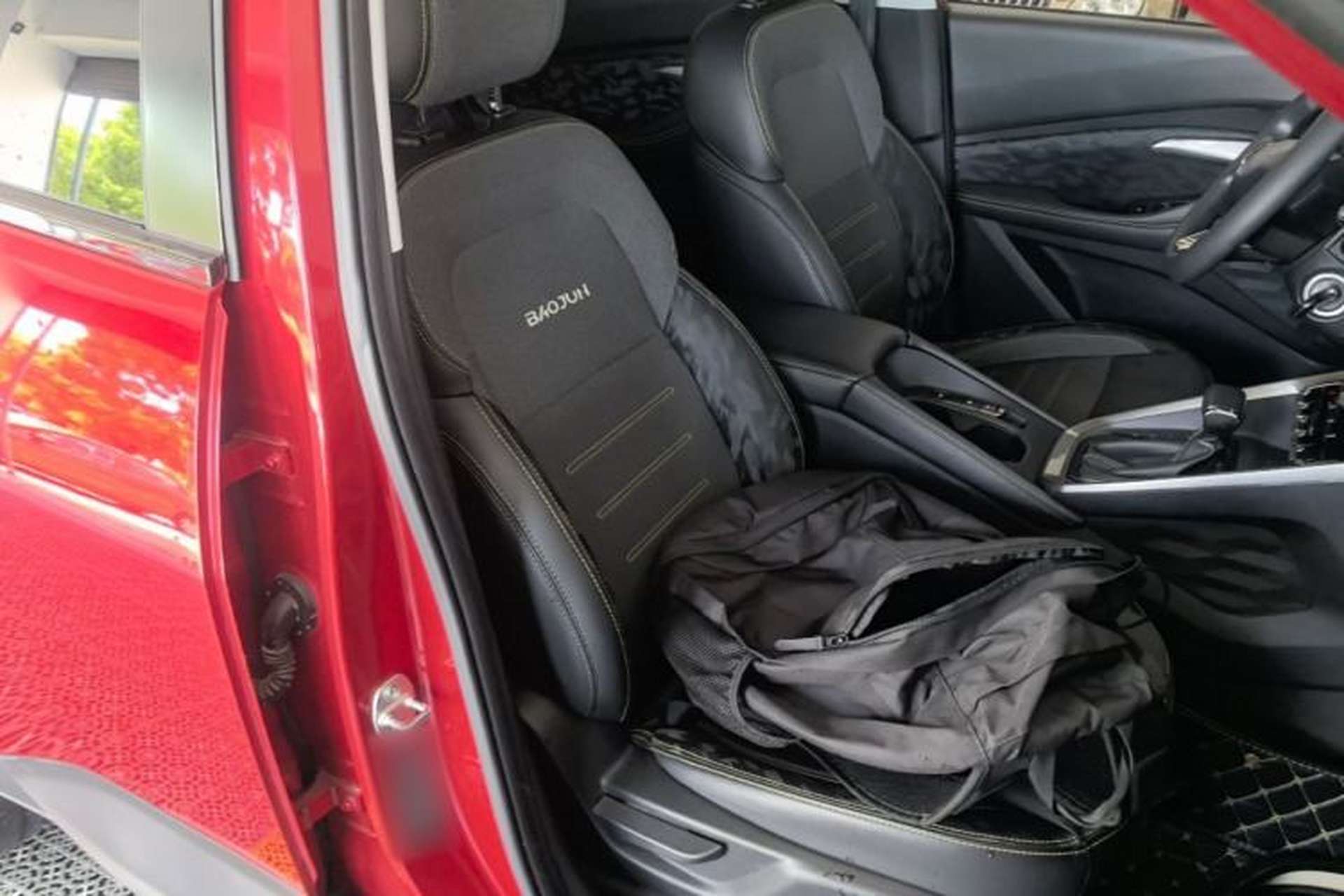 Used Baojun RS-3 2020 1.5L CVT Elite Version with 24-Hour Online Service Right Front Seat