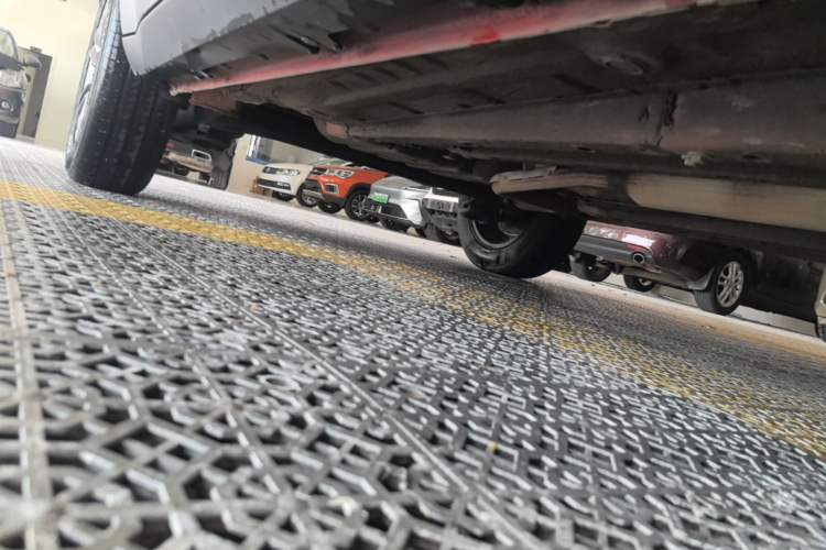 Used Baojun RS-3 2020 1.5L CVT Elite Version with 24-Hour Online Service Right Side Sill