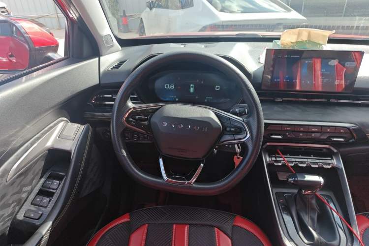 Used Baojun RS-3 2020 1.5L CVT Elite Version with 24-Hour Online Service Steering Wheel