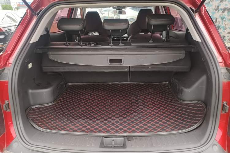 Used Baojun RS-3 2020 1.5L CVT 24-Hour Online Luxury Edition Trunk