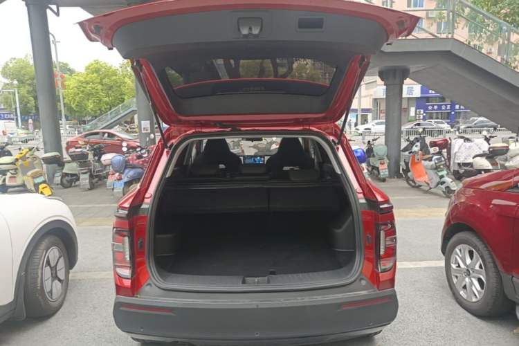 Used Baojun RS-3 2020 1.5L CVT 24-Hour Online Luxury Edition Trunk