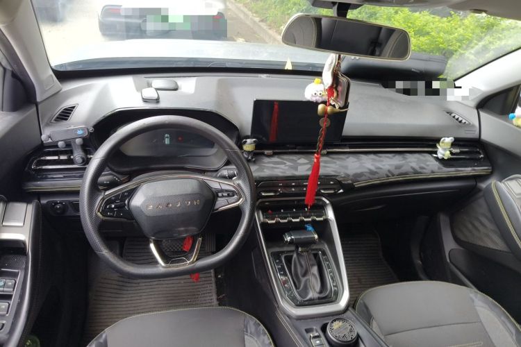 Used Baojun RS-3 2020 1.5L CVT Smart Elite Edition Center Console