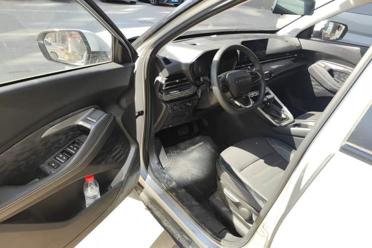 Used Baojun RS-3 2020 1.5L CVT Elite Version with 24-Hour Online Service Driver Seat