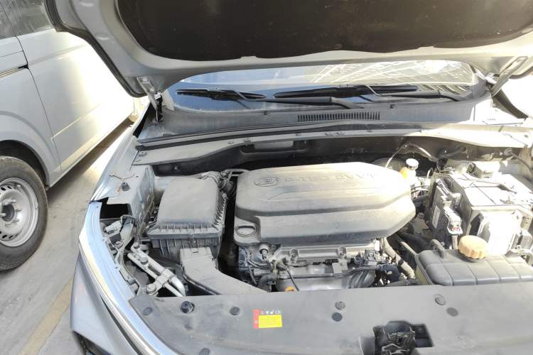 Used Baojun RS-3 2020 1.5L CVT Elite Version with 24-Hour Online Service Engine Bay Right