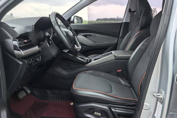 Used Baojun RS-3 2020 1.5L CVT Smart Luxury Edition Interior 2