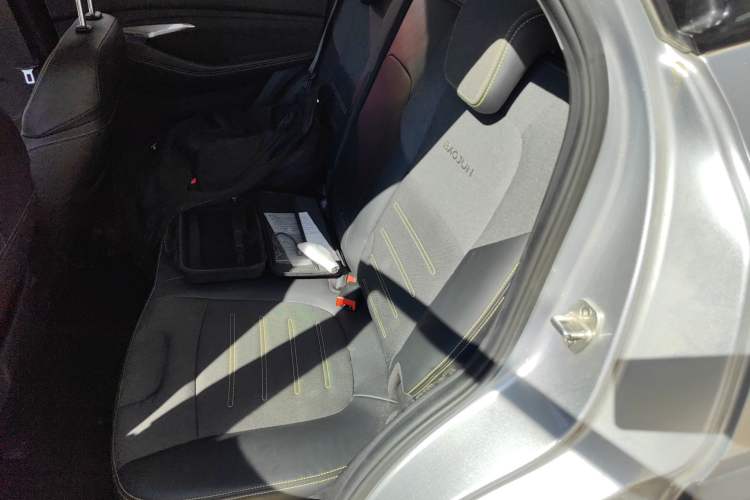 Used Baojun RS-3 2020 1.5L CVT Elite Version with 24-Hour Online Service Left Rear Seat