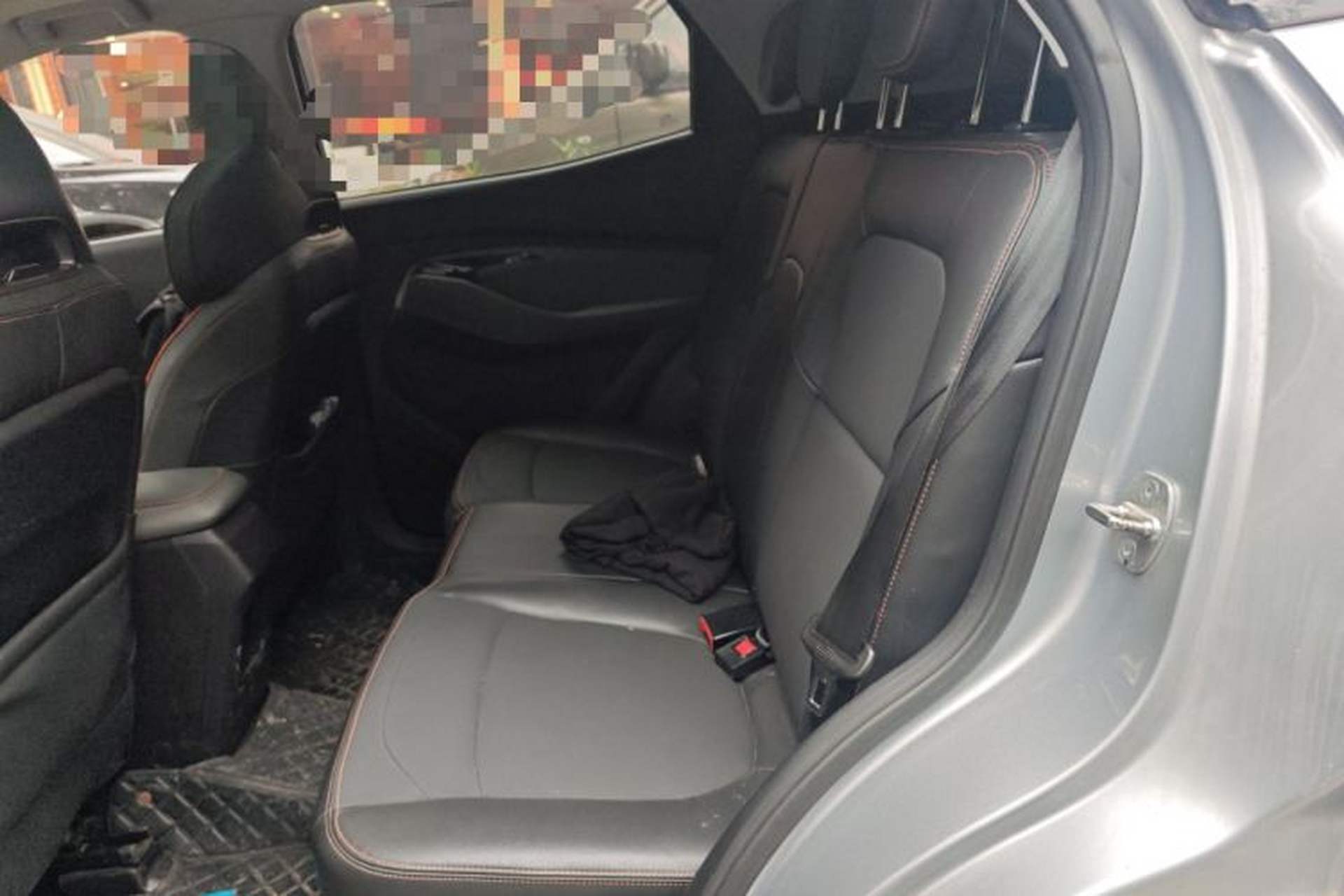 Used Baojun RS-3 2020 1.5L Manual 24-Hour Online Luxury Version Left Rear Seat