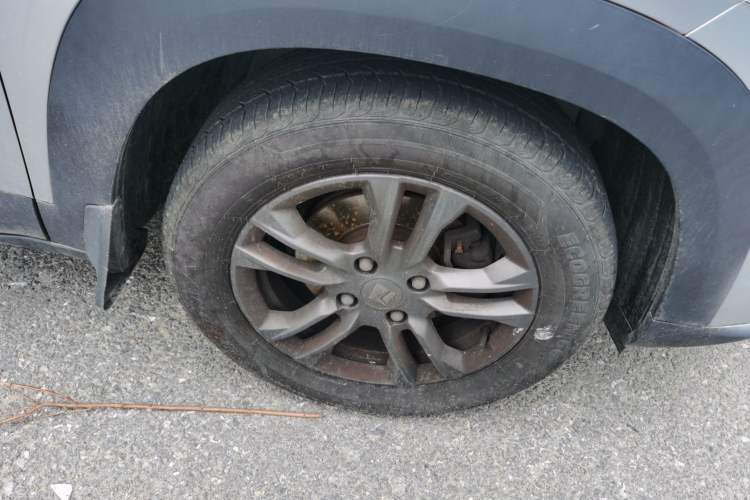 Used Baojun RS-3 2020 1.5L Manual Smart Elite Edition Right Front Wheel Hub