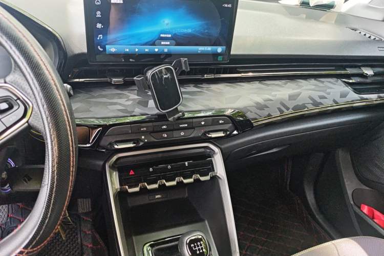 Used Baojun RS-3 2020 1.5L Manual Smart Elite Edition Audio And AC Panel