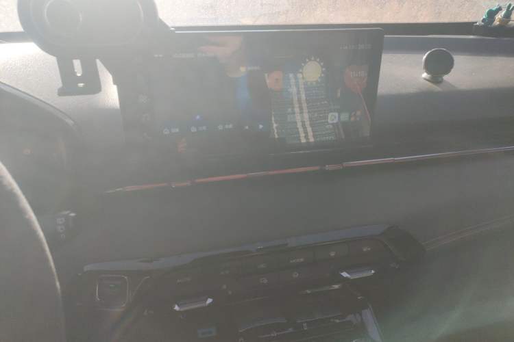 Used Baojun RS-3 2020 1.5T CVT Intelligent Prestige Edition Audio And AC Panel